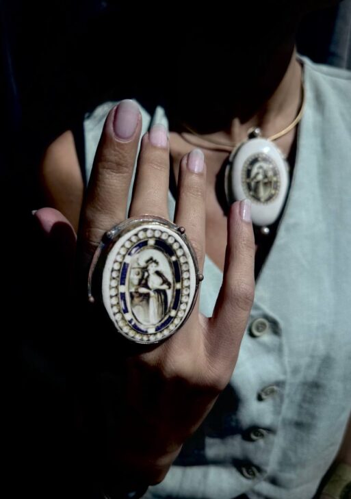 Queen Gertrude Collection Ring